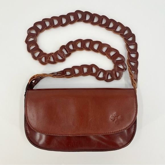 Patricia Nash Chelsey Chainlink Leather Crossbody Bag in British Tan - Picture 13 of 14